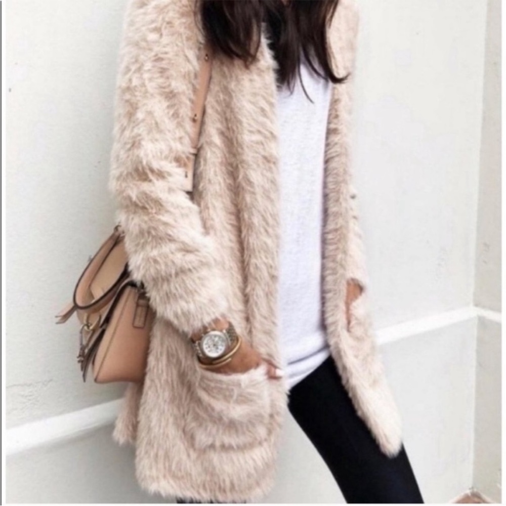 Free People Cream Soft Faux Fur Cardigan Oversized Small - Picture 2 of 15